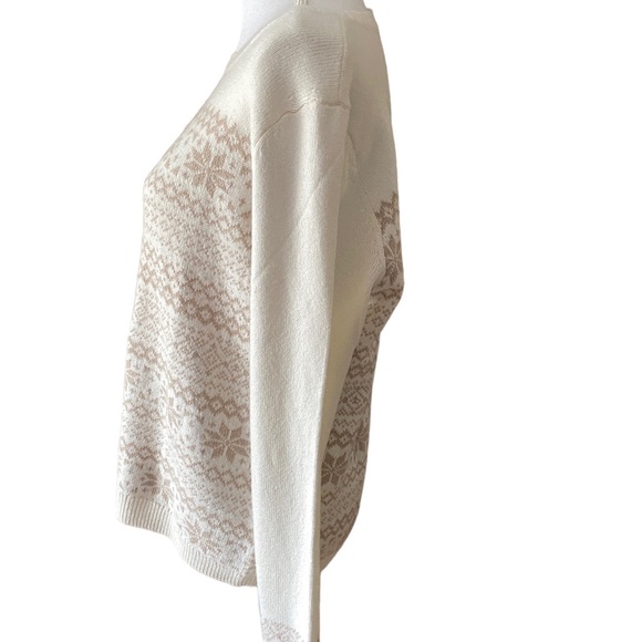 Talbots white and gold/ snowflake sweater, size petite large, cotton blend. NWOT - Picture 5 of 13